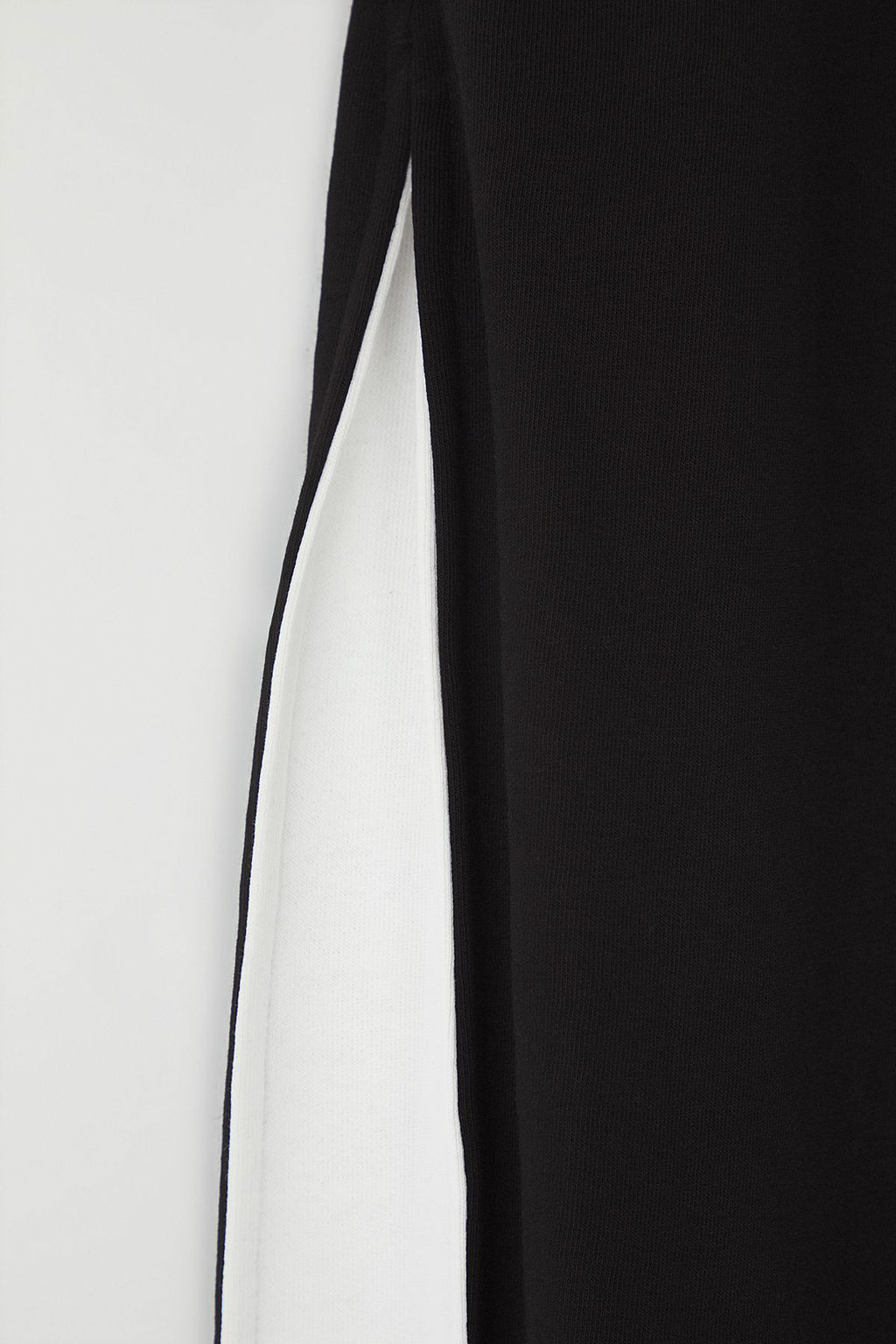 TRENDYOL MAN Siyah Un?sex Oversize/Genis Kesim Tas Panel Detayl? Esofman Alt? TMNSS25EA00004 - Trendyolmilla фото 9