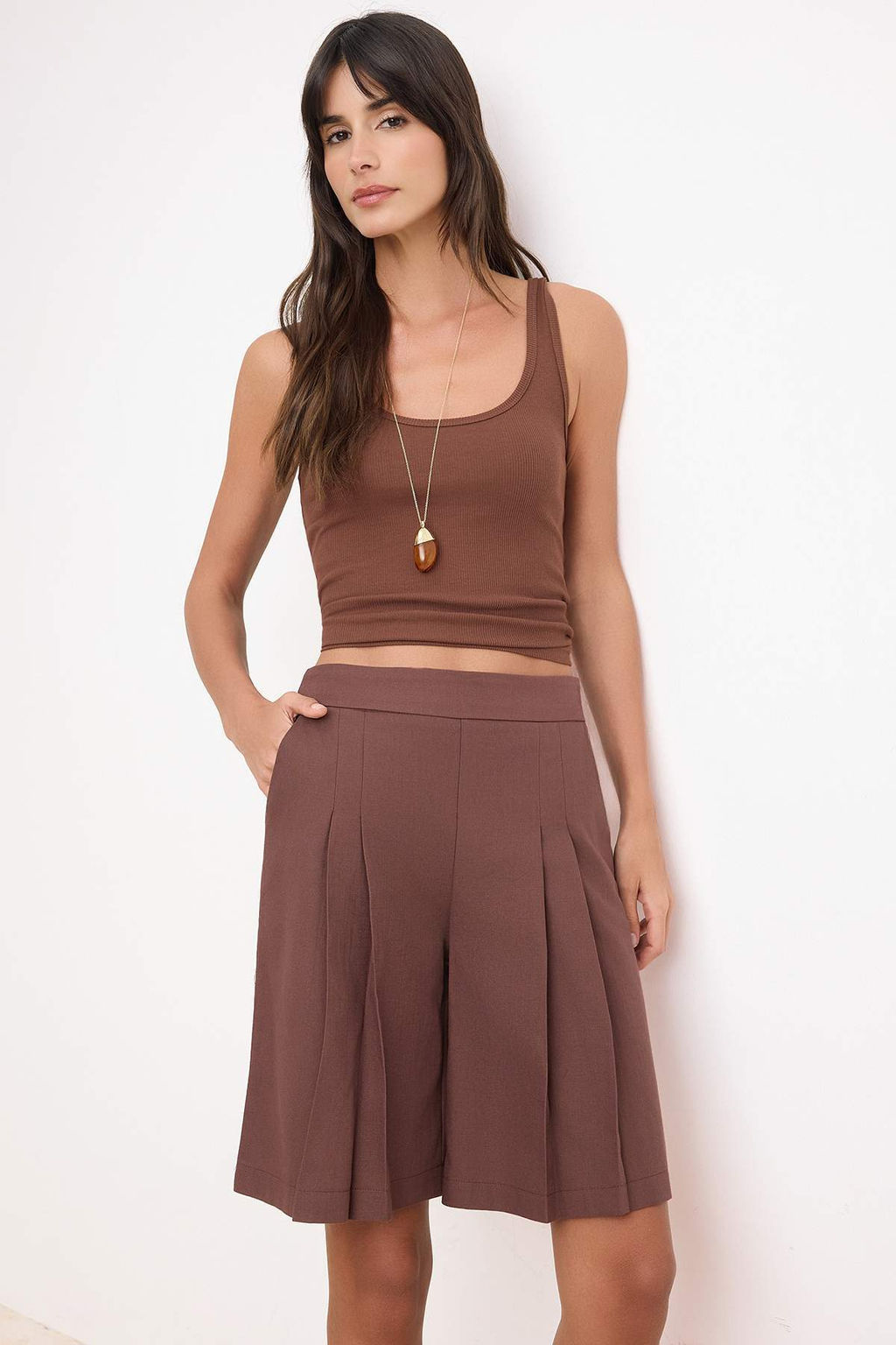 Kahverengi Keten Gorunumlu Piliseli Uzun Sort & Bermuda TWOSS26SR00036