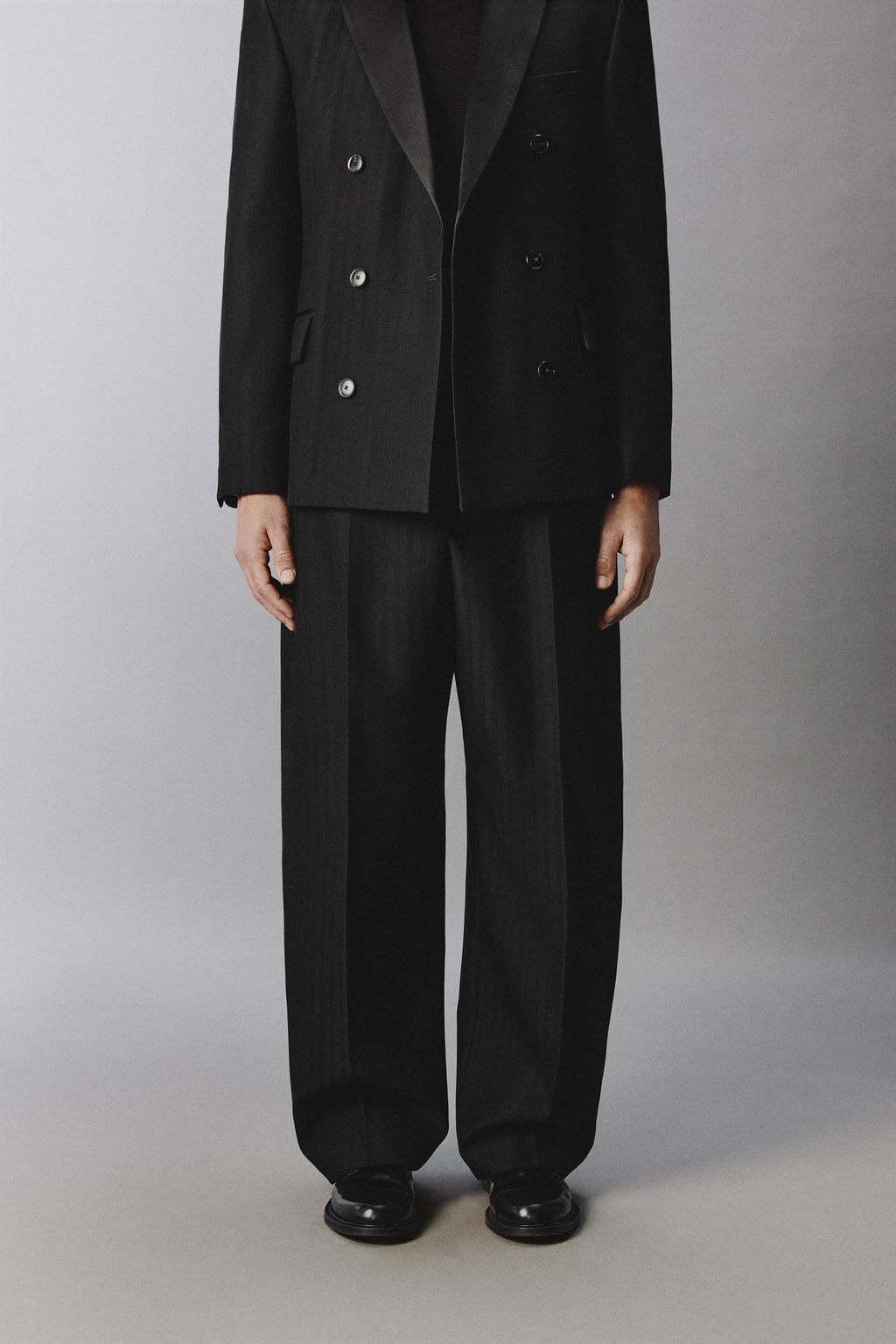 LIMITED EDITION CURVED FIT SUIT TROUSERS - Zara фото 12