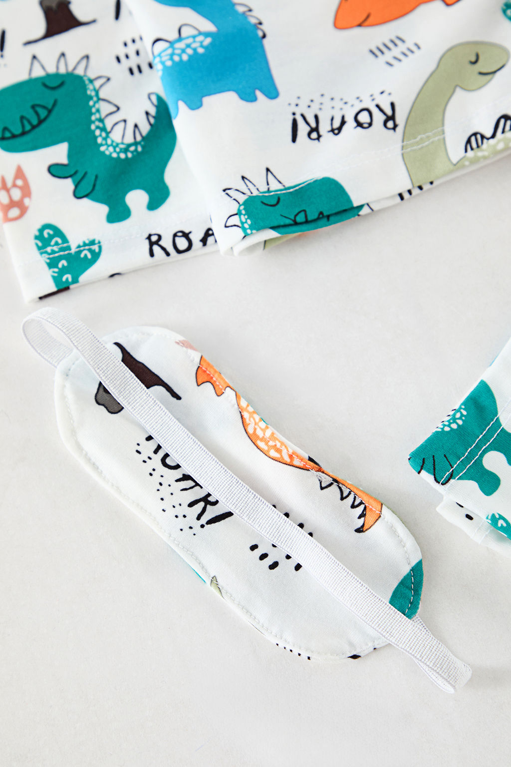 Ekru Yumusak Dokulu Erkek Cocuk Bask?l? Orme Pijama Tak?m TKDAW25AU00111 - Trendyolmilla фото 2