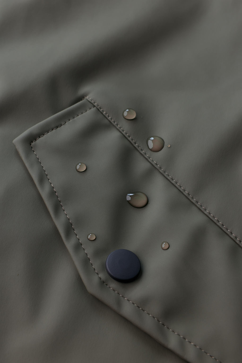 WATER-REPELLENT RUBBERISED PARKA - Zara фото 9