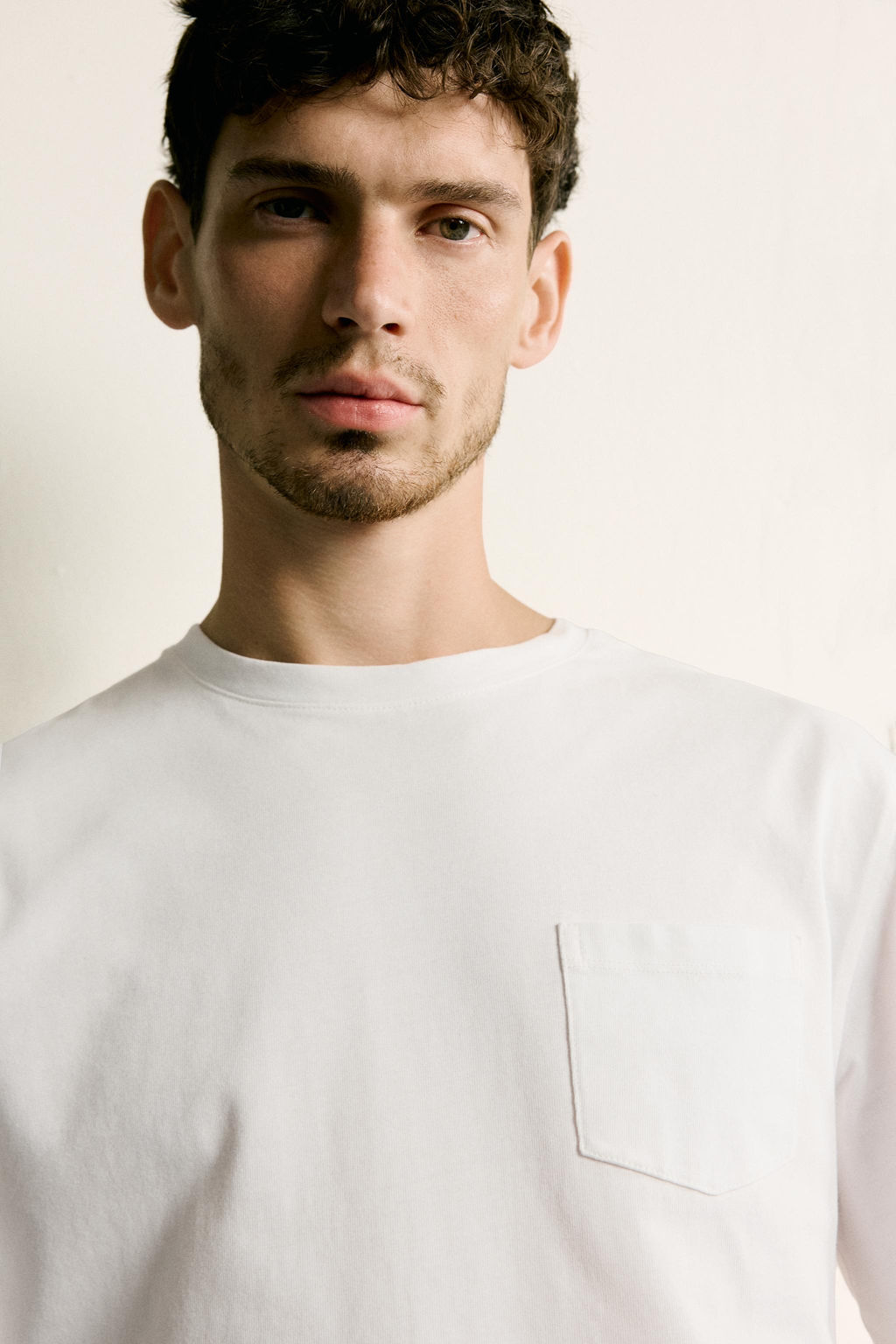 CAMISETA REGULAR FIT MANGA LARGA / Blanco roto - Zara фото 5
