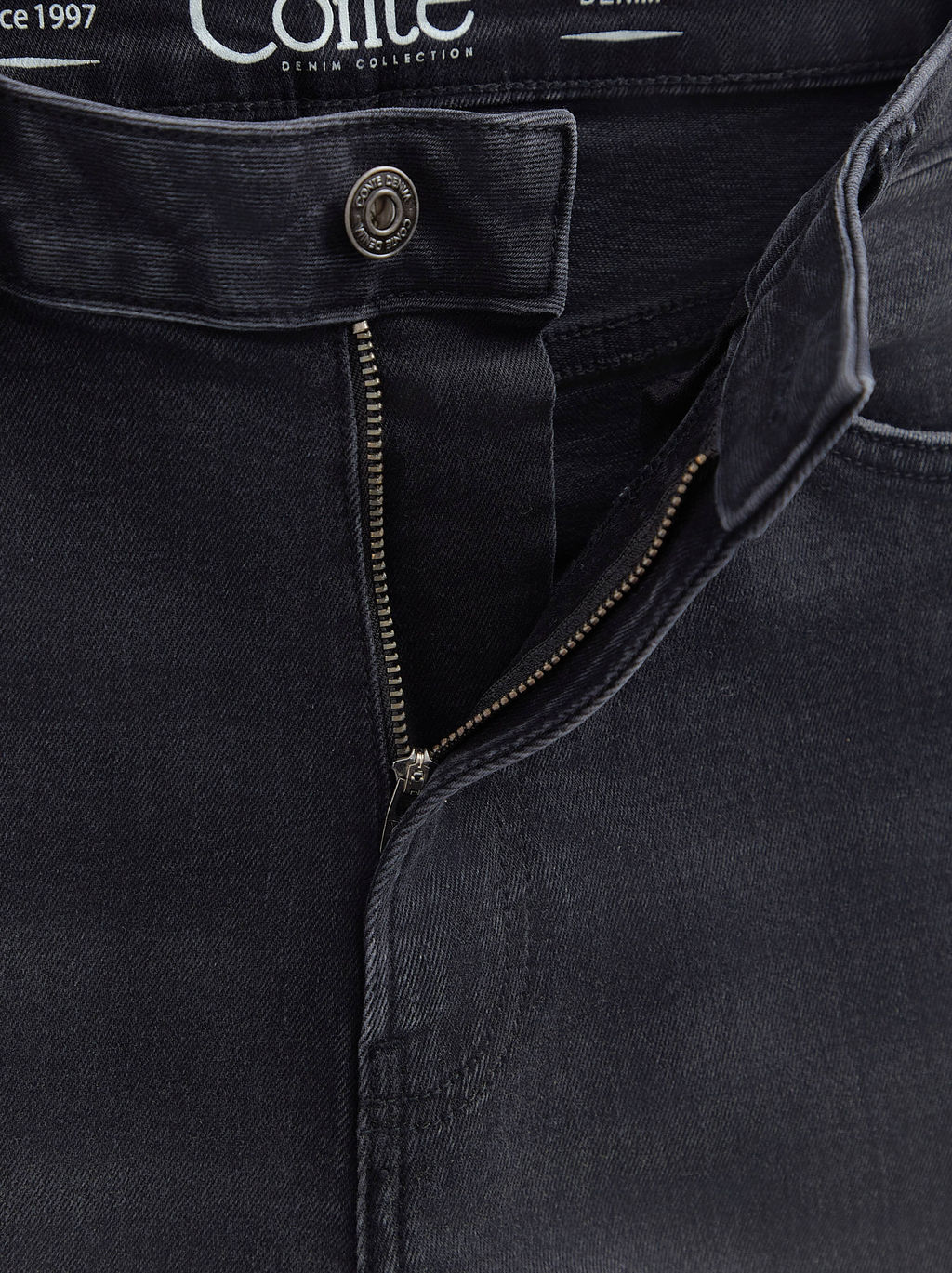 CONTE CON-661 Черные джинсы mom с эффектом потертости и необработанным краем black - Conte elegant фото 12
