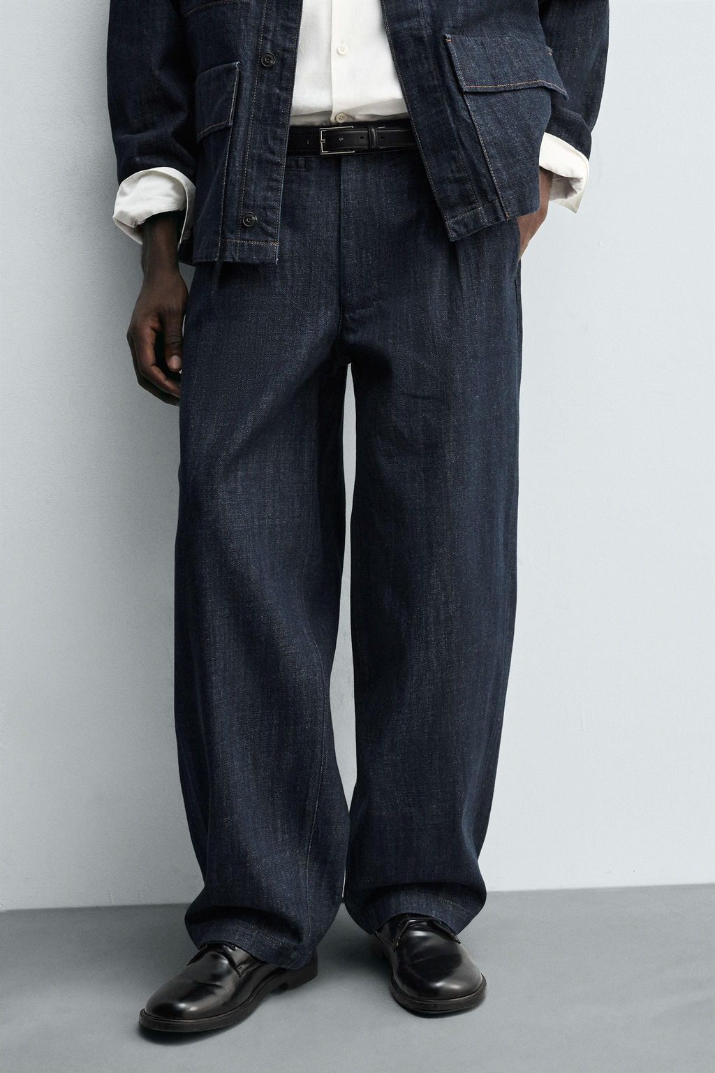 BARREL FIT DENIM CHINOS - Zara фото 5