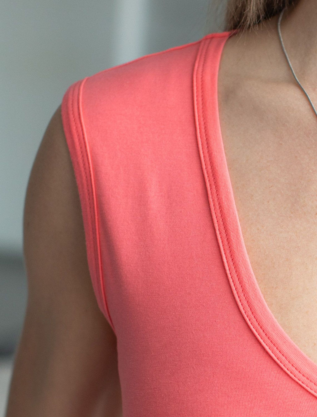 D43.226 Топ женский коралловый