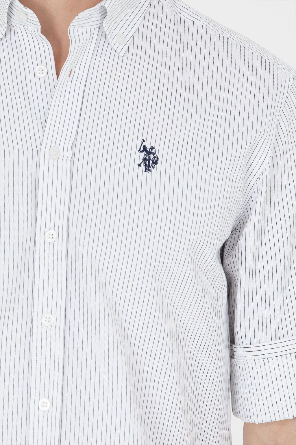 Мужская белая рубашка в темно-синюю полоску Неожиданная скидка в корзине - U.s. polo assn фото 7