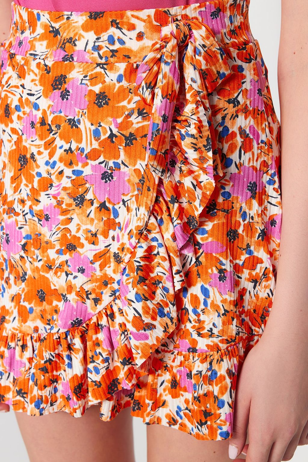 Turuncu Bask?l? Volanl? Yuksek Bel Mini Esnek Orme Etek TWOSS21ET0010