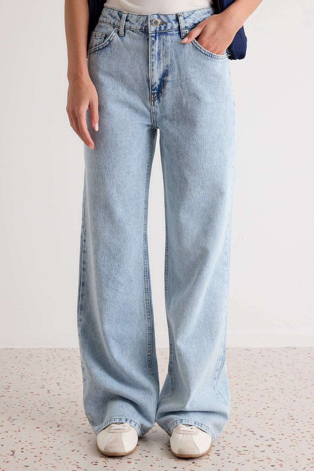 A__k Mavi Y_ksek Bel Wide Leg Geni_ Pa_a %100 Pamuk Non-Stretch Jeans TWOSS23JE00068 - Trendyolmilla фото 3