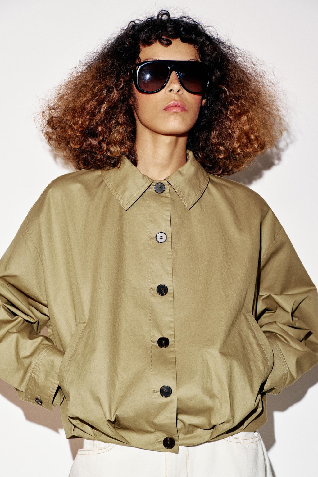 CHAQUETA GLOBO / Khaki - Zara фото 9