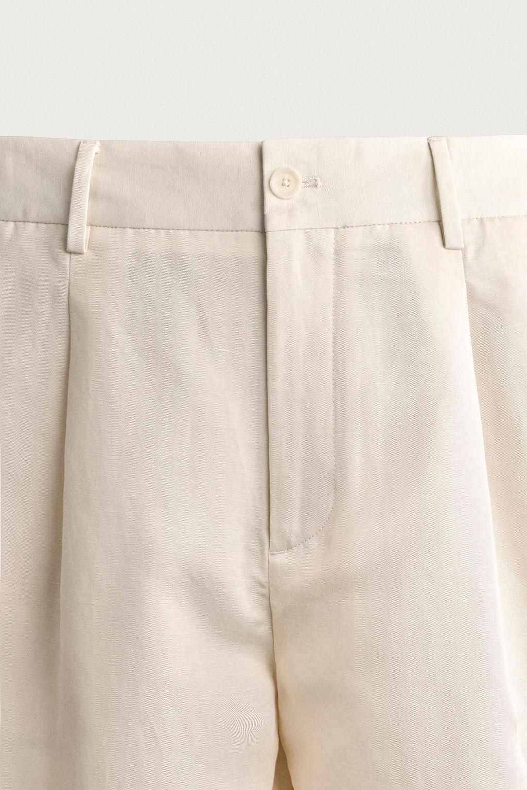BERMUDA WIDE FIT PLIEGUES / Blanco roto - Zara фото 7