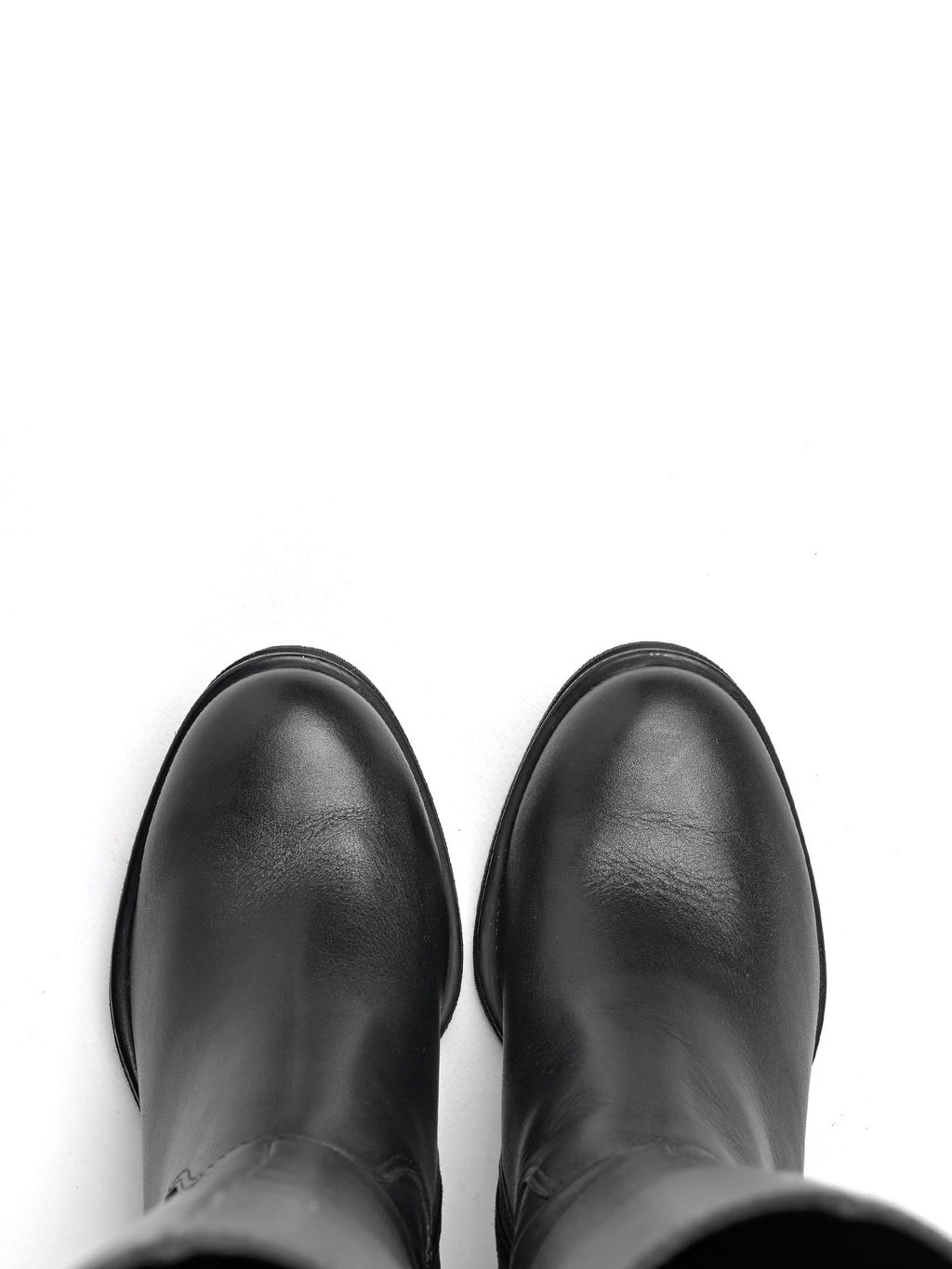 Скидка -18%. Сапожки Ионесси  фото 6