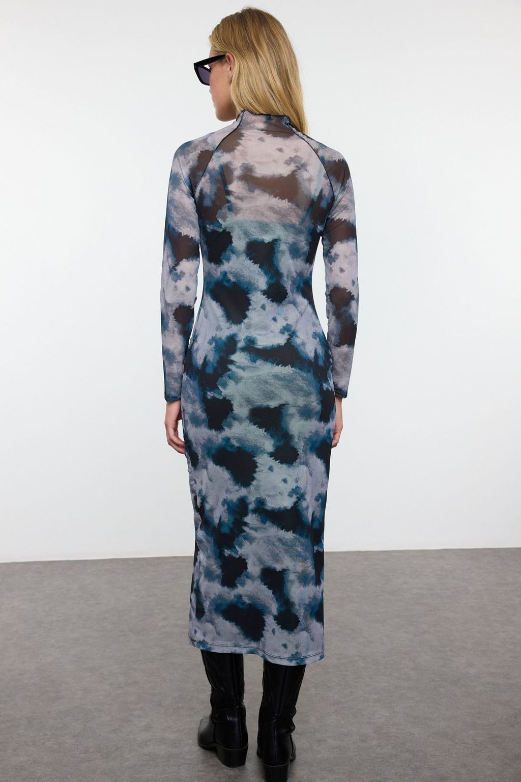 Siyah Soyut Bask?l? Tul Biye Detayl? Fitted/Vucuda Oturan Orme Elbise TWOAW25EL00409 - Trendyolmilla фото 5