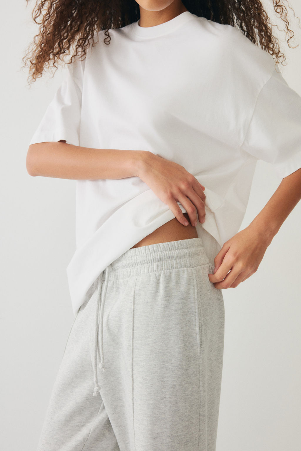Pantal?n de ch?ndal amplio con raya - H&m фото 8