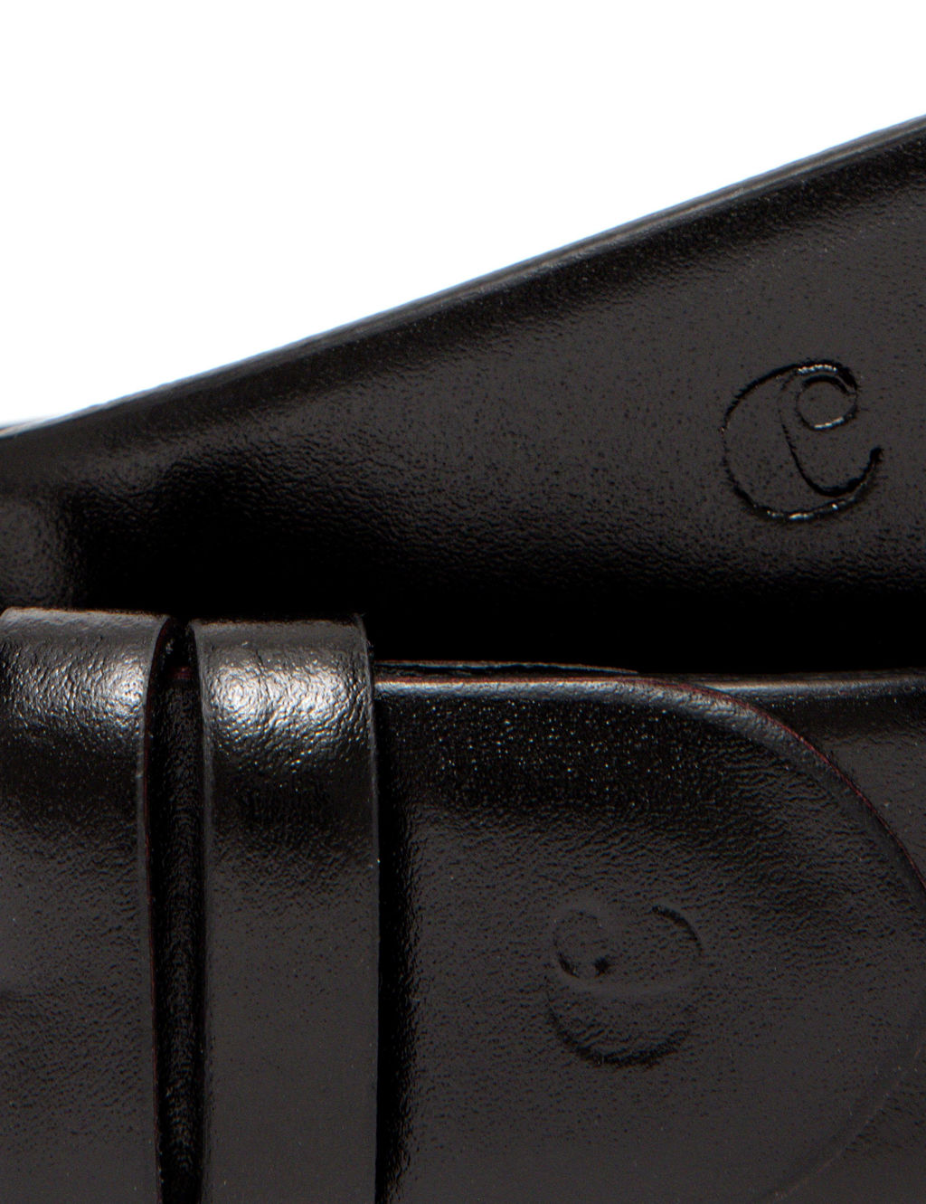 Черный пояс - Cacharel фото 4