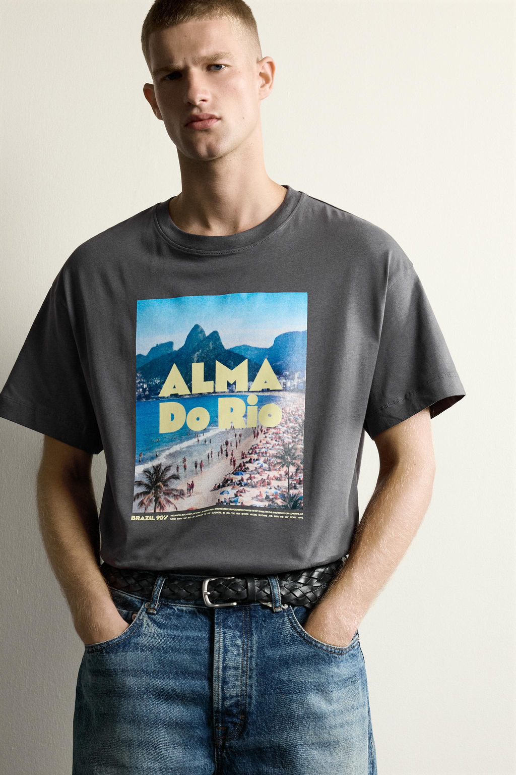 CAMISETA RELAXED FIT GR?FICO R?O / Negro - Zara фото 5