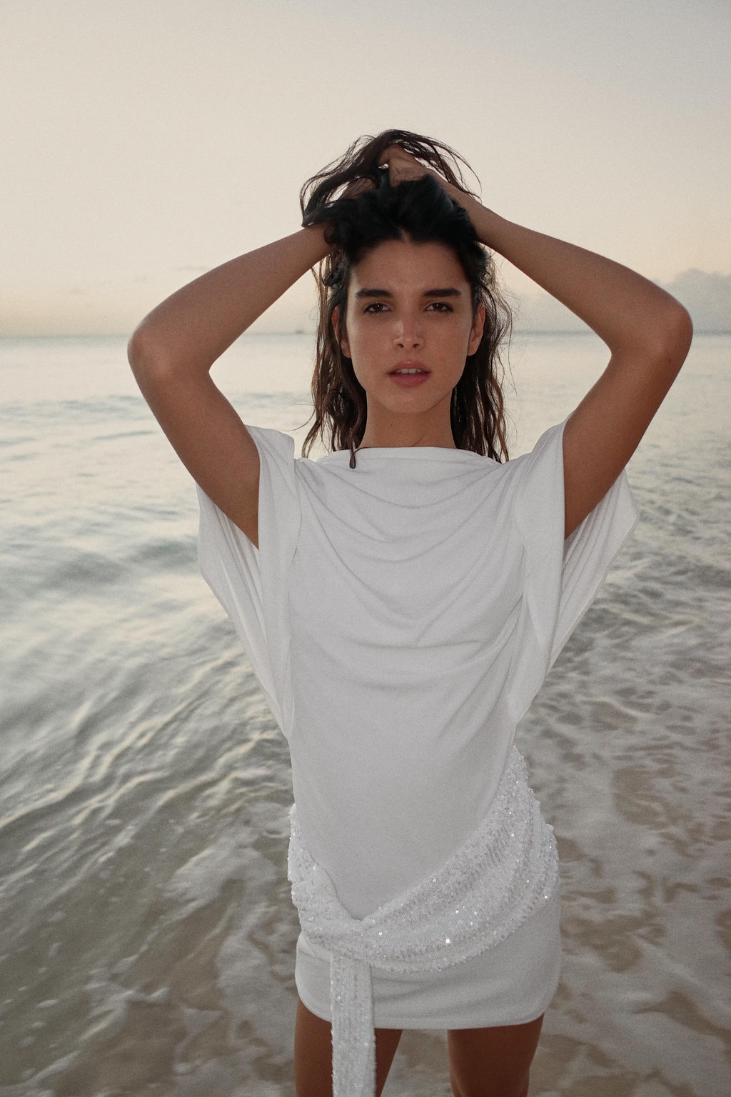 VESTIDO CORTO COMBINADO LENTEJUELAS / Blanco - Zara фото 2