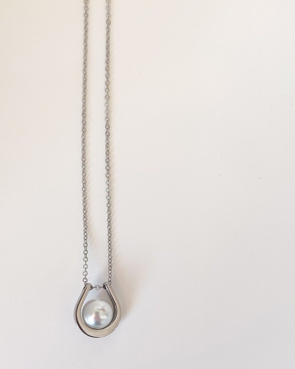 Кулон из стали на цепочке