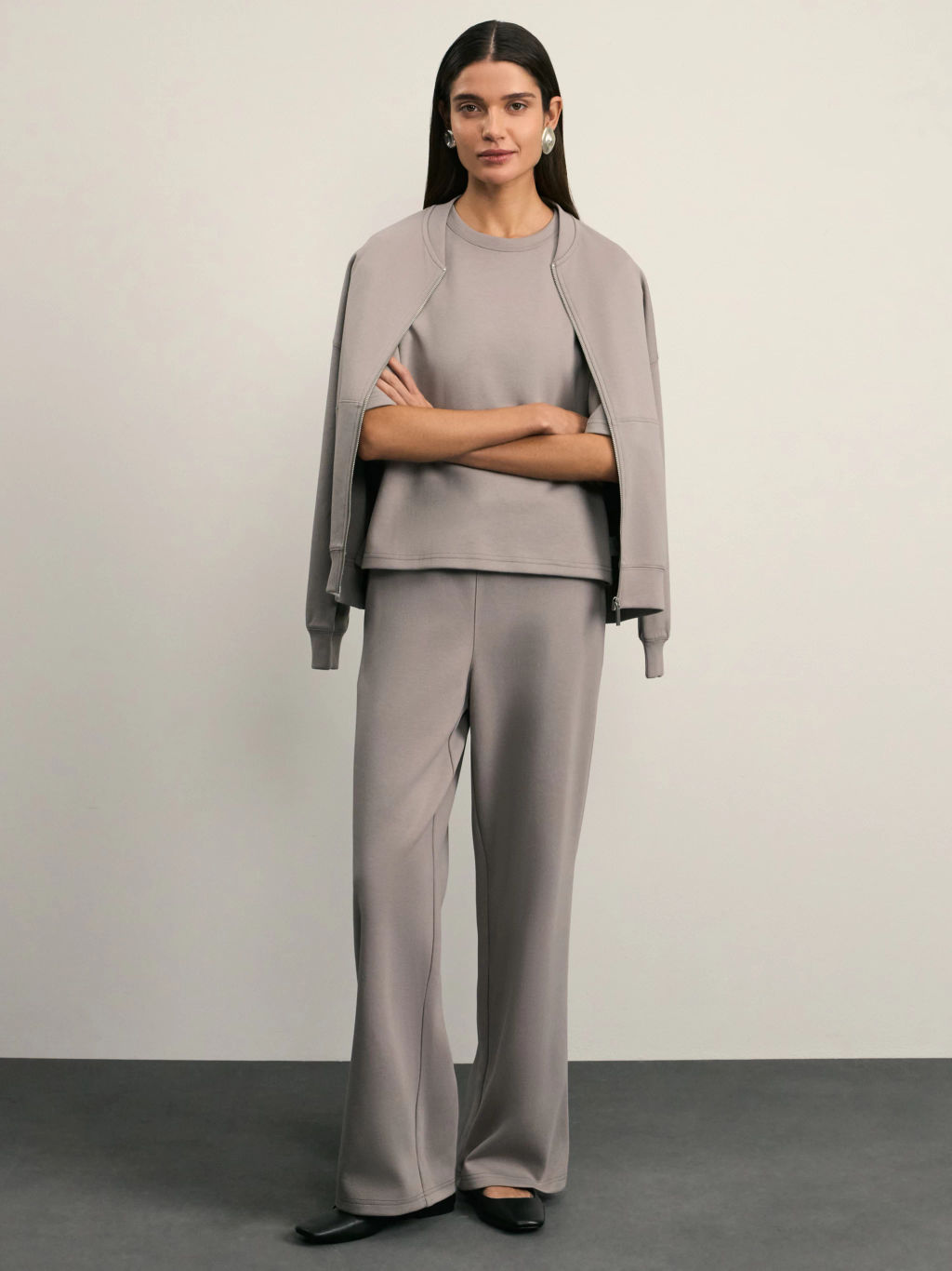 Толстовка на молнии с декоративными швами / Zarina  фото 7