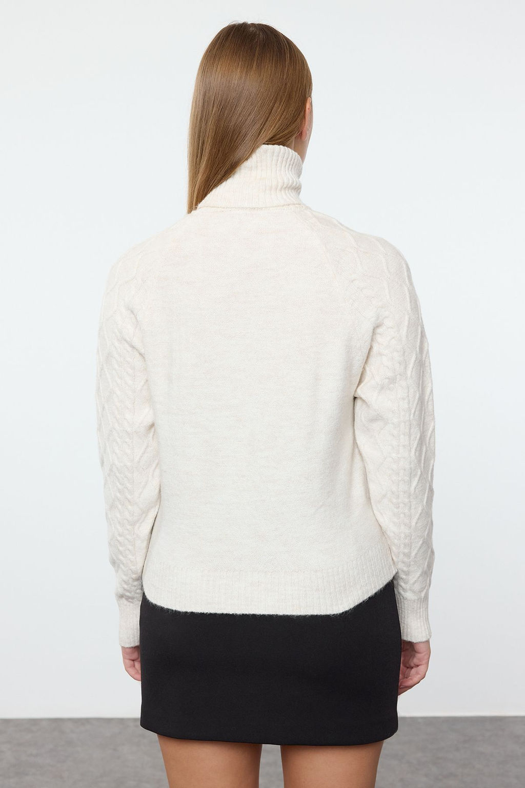 Ekru Couple Yumusak Dokulu Nak?sl? Triko Kazak TWOAW25KZ00203 - Trendyolmilla фото 6