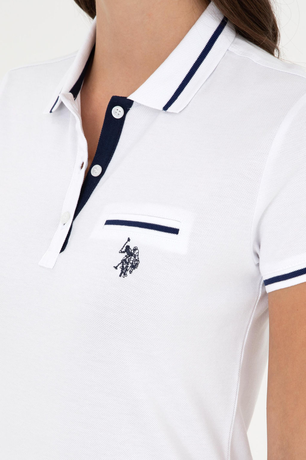 Женская белая футболка Неожиданная скидка в корзине - U.s. polo assn фото 7