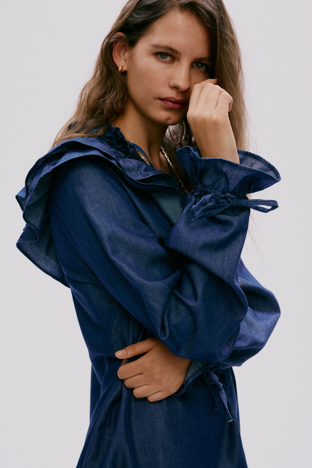Vestido denim con ribetes de volante - H&m фото 4
