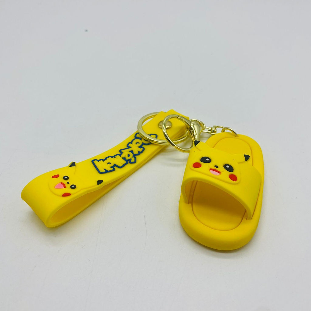 Брелок из резины Luck Day - Пикачу - тапочек в ассортименте - Storyland фото 2