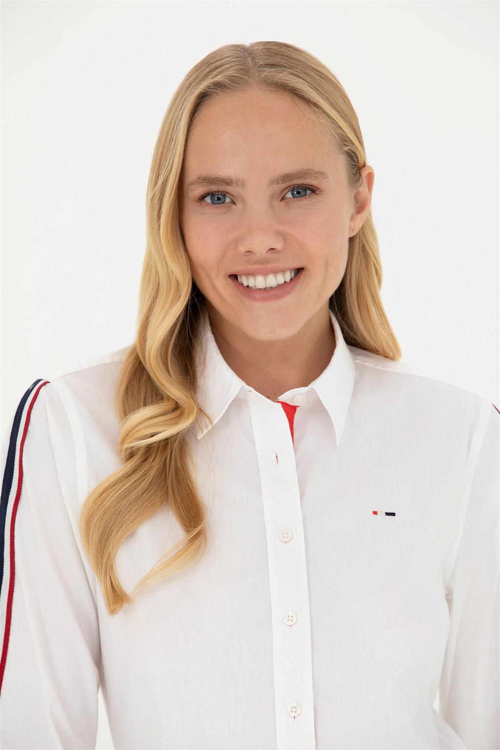 Женская белая рубашка с коротким рукавом Неожиданная скидка в корзине - U.s. polo assn фото 2