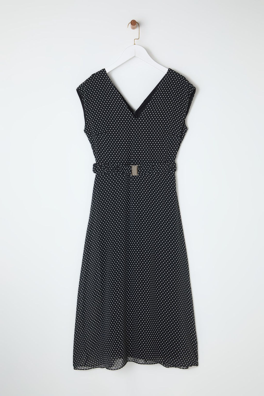 Siyah Kemerli Puantiye Desenli A Kesim Midi Astarl? Sifon Dokuma Elbise TWOSS25EL00135