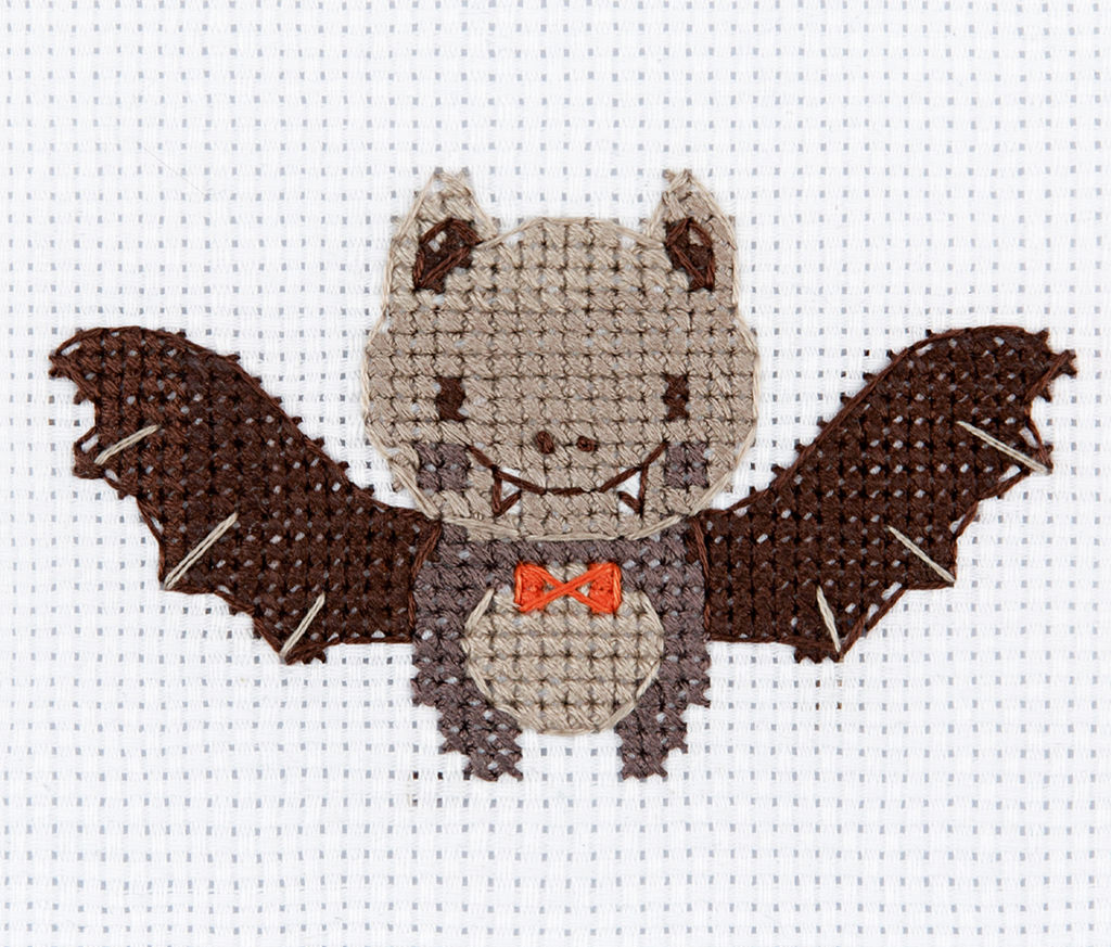 Klart набор для вышивания 12-062 Летучая мышка 13 х 9 см