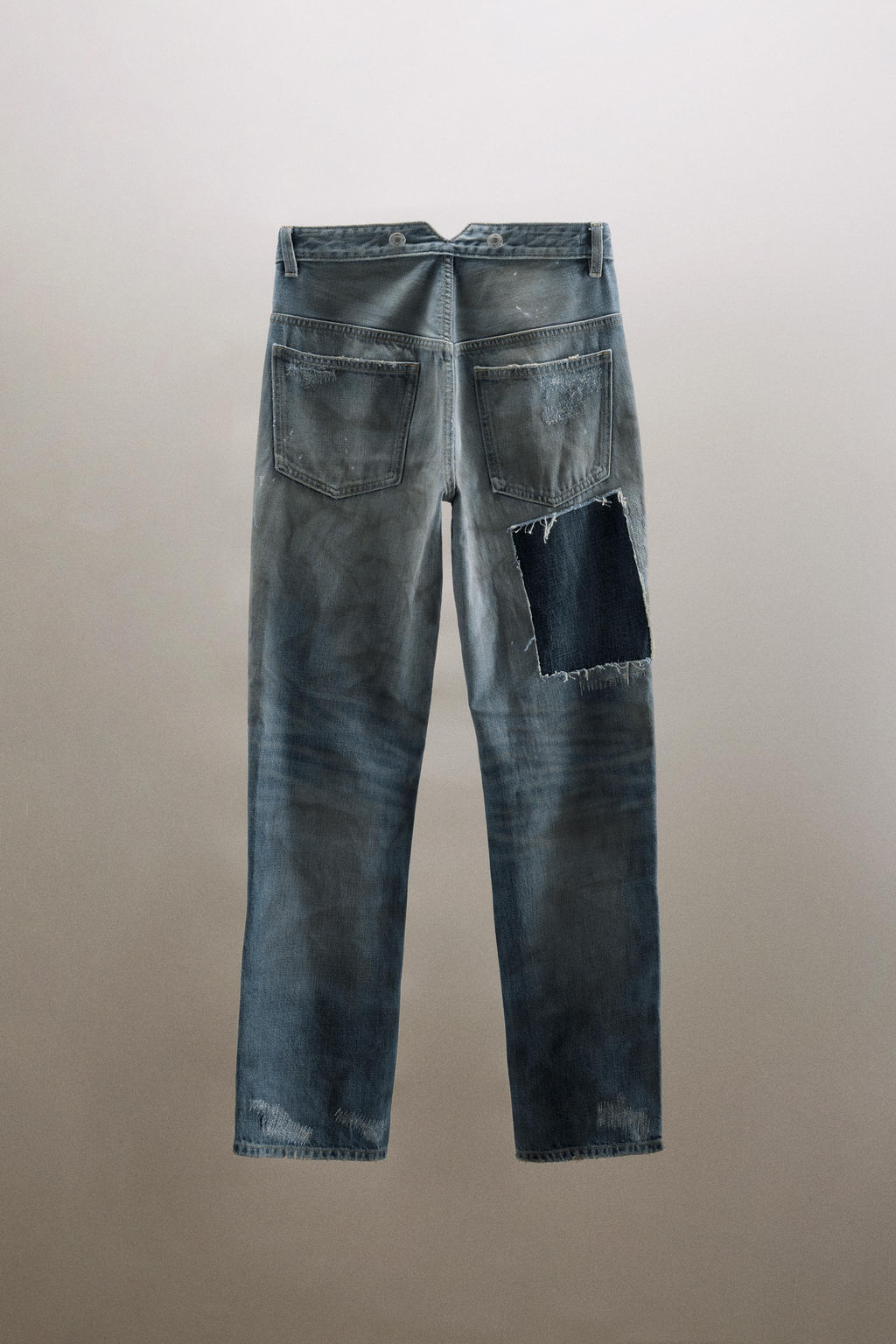 TRF LOW-RISE RIPPED PATCH JEANS - Zara фото 3