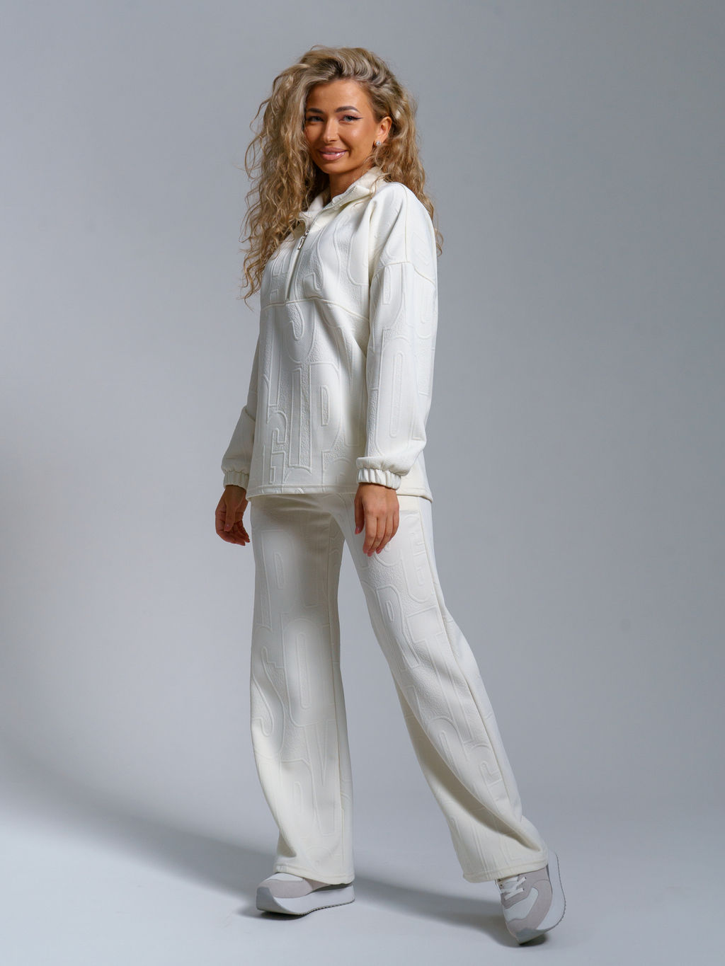 977 Костюм "Молочный"