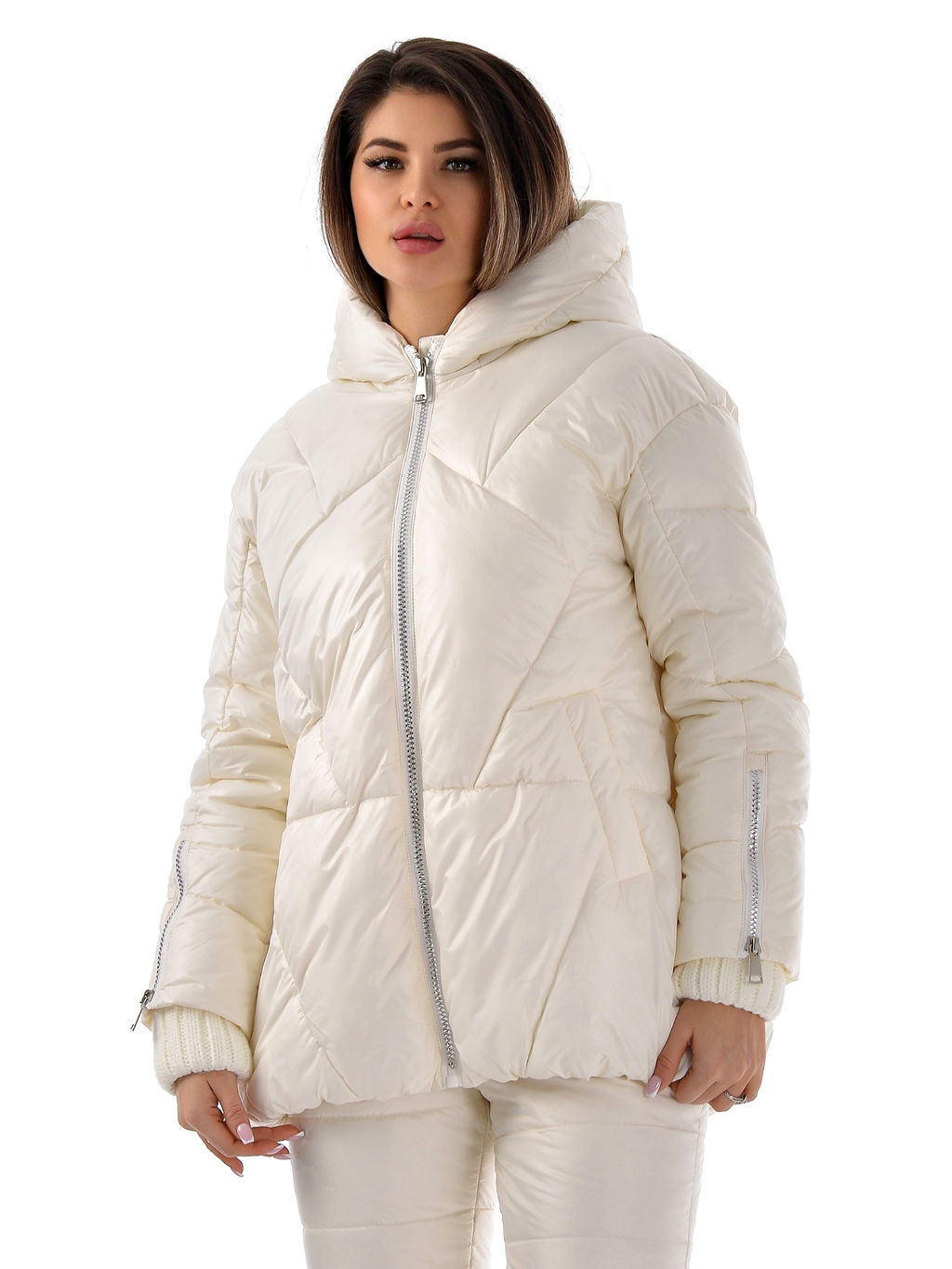 Зимняя куртка с вязанной отделкой