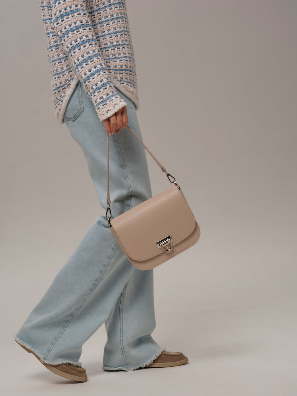 Сумка кожаная Azaro 30741 беж.жемчуг