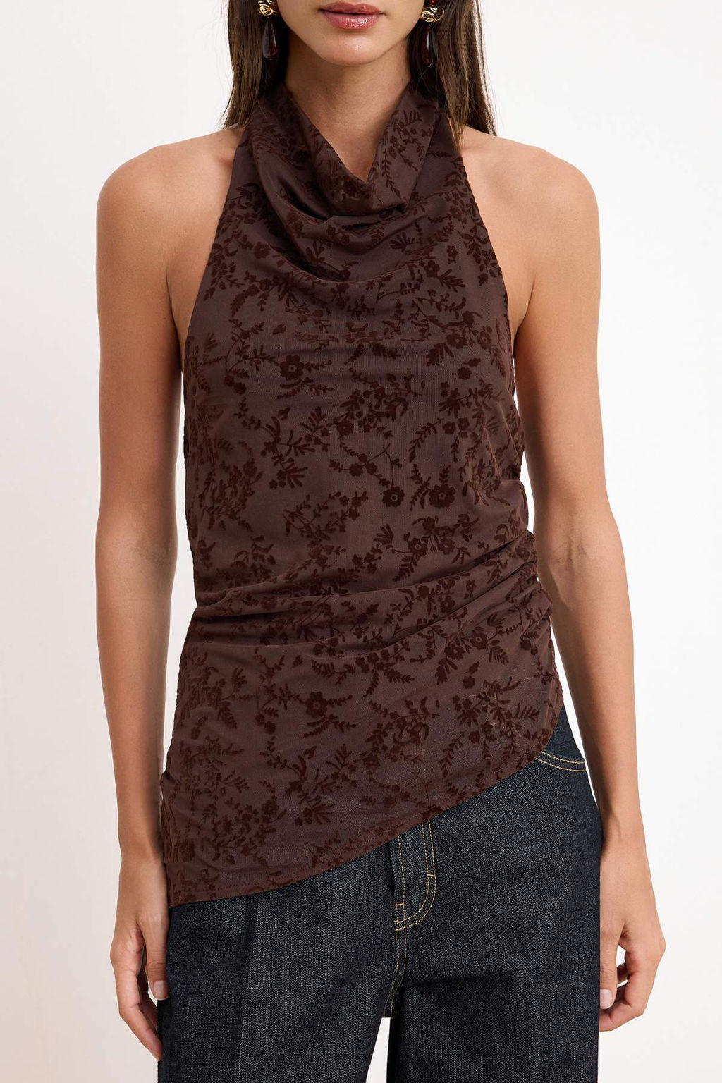 Kahverengi Cicekli Regular/Normal Kal?p Halter Yaka Kolsuz Tul Orme Bluz TWOSS26BZ00640 - Trendyolmilla фото 3