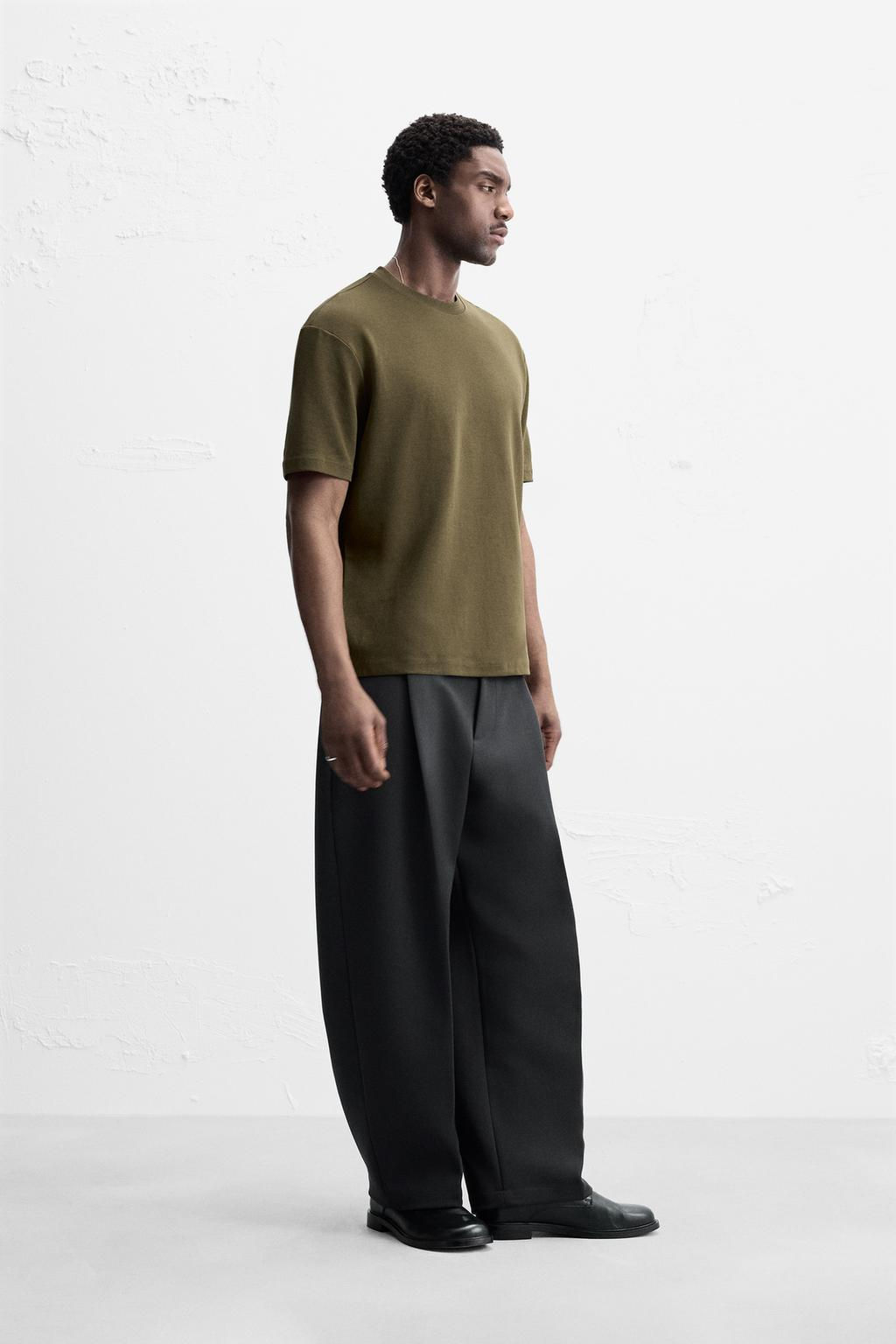 BASIC REGULAR FIT T-SHIRT - Zara фото 37