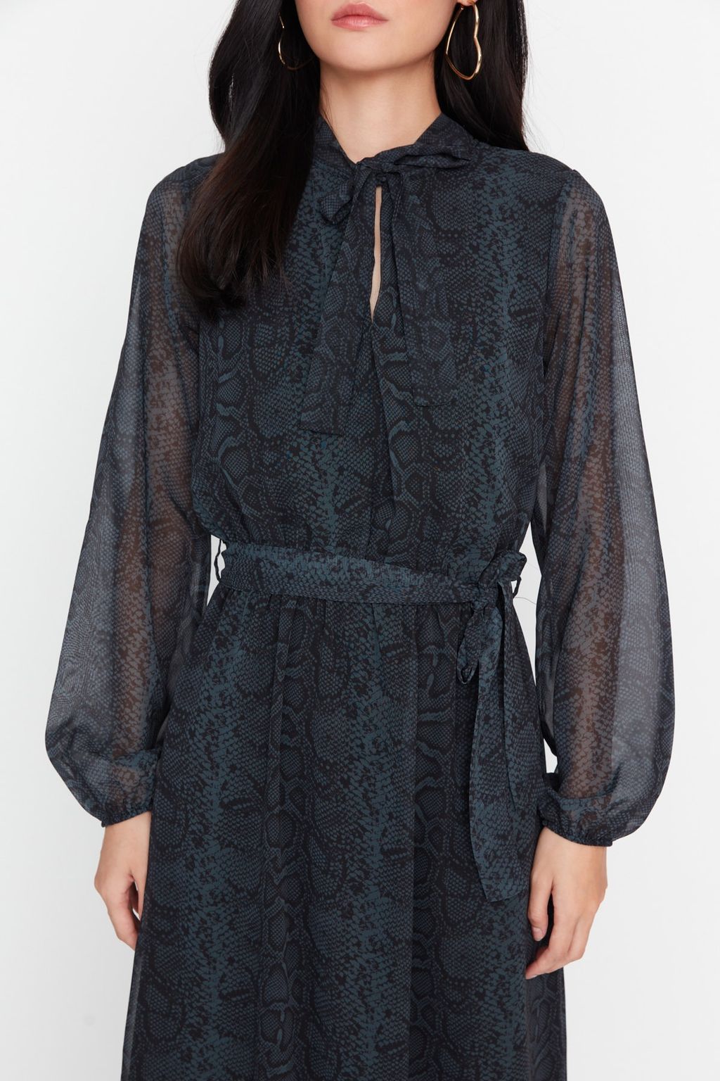 TRENDYOLMILLA Zumrut Yesili Baglama Detayl? Dokuma K?sl?k Elbise TWOAW21EL0458  фото 9