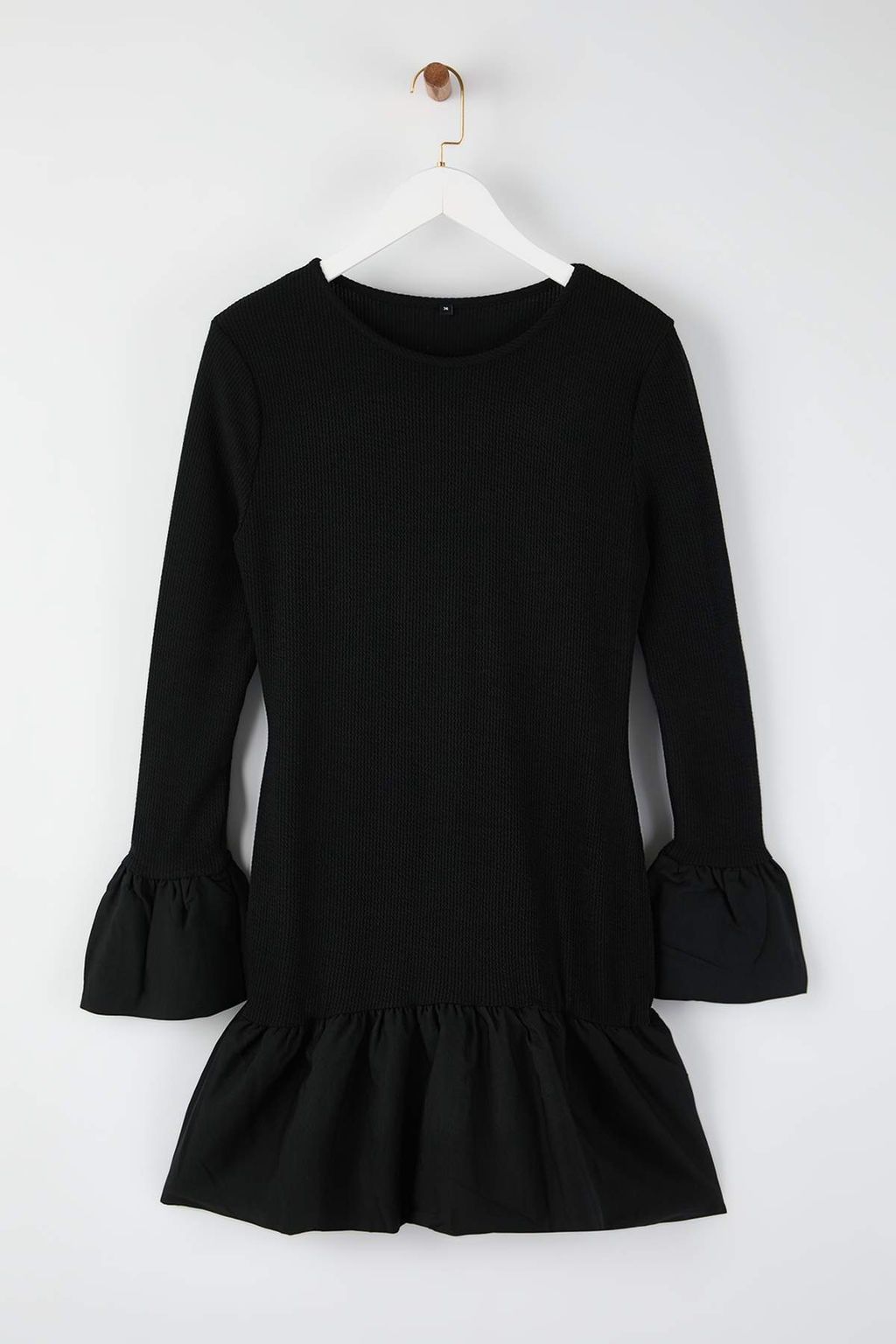 Trendyolmilla Siyah Balon Etek Detayl? Orme K?sa Abiye Gece Mezuniyet Elbisesi TPRAW25EL00072 фото 7