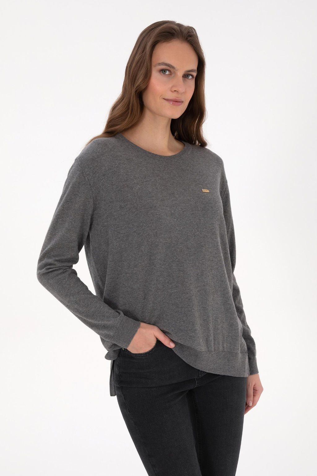 Kad_n Gri Melanj Basic Kazak