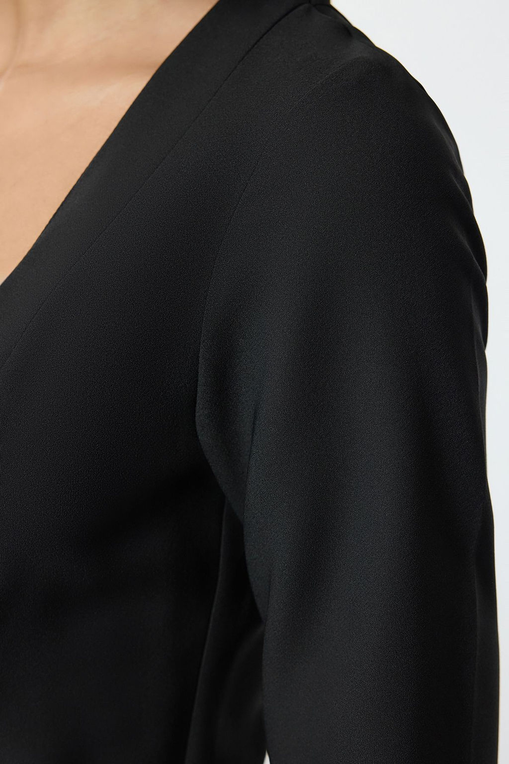 TRENDYOLMILLA Lacivert Belden Ac?lan Fiyonk Detayl? Mini Dokuma Elbise TWOAW25EL00128  фото 4