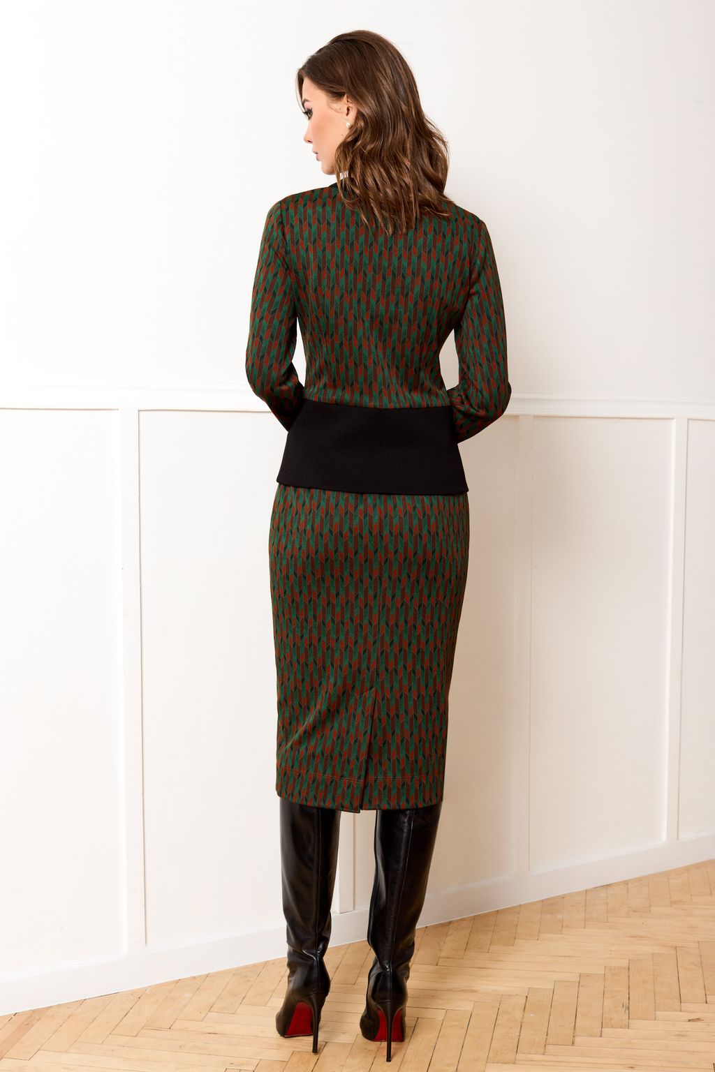 Костюм из жакета и юбки - Gizart фото 2