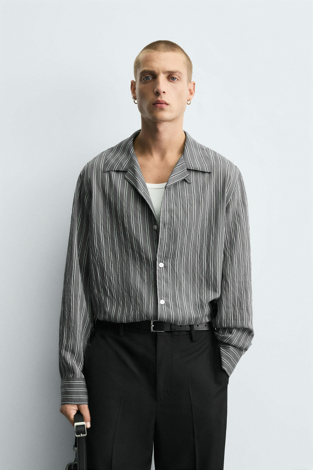 CREASED-EFFECT STRIPED FLOWING SHIRT - Zara фото 2