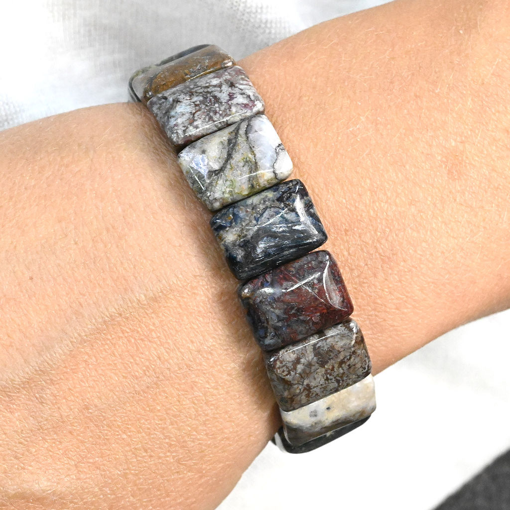 Браслет из Петерсита прямоугольник 17*12мм, 43,5г