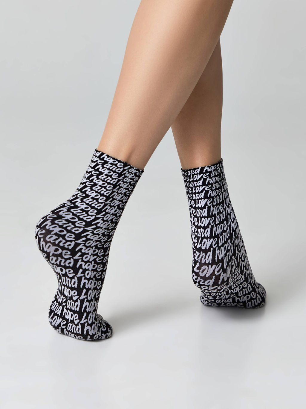 Цена за 2 пары. Носки Классические CONTE FANTASY Плотные носки с вывязанным рисунком Love nero-bianco - Conte elegant фото 4