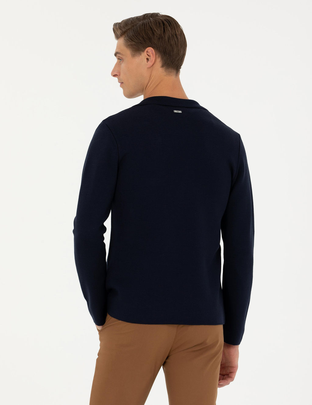 Темно-синий трикотажный кардиган приталенного кроя с v-образным вырезом темно-синего цвета - Cacharel фото 5