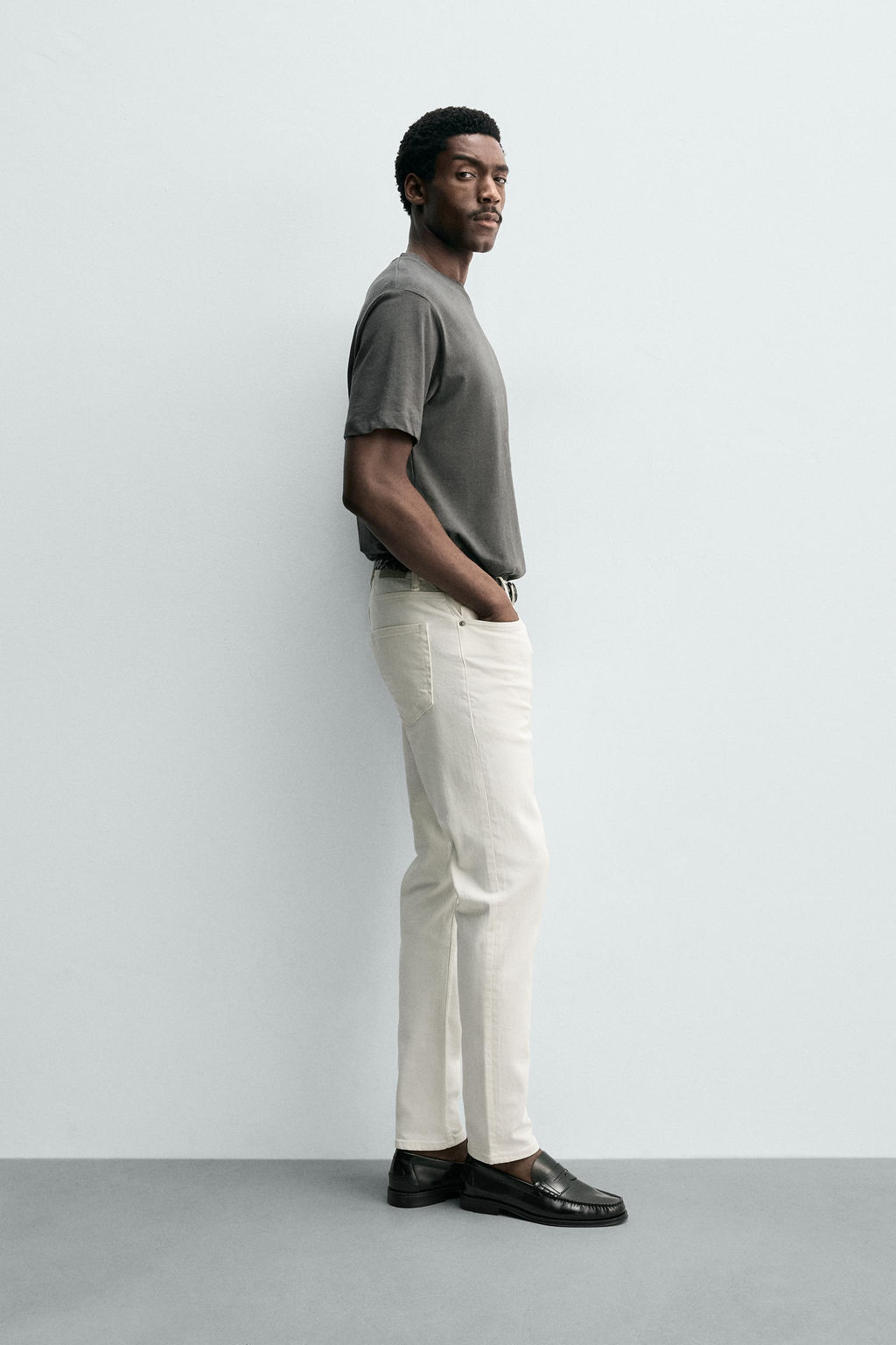 JEANS SLIM FIT B?SICO / Blanco roto - Zara фото 4