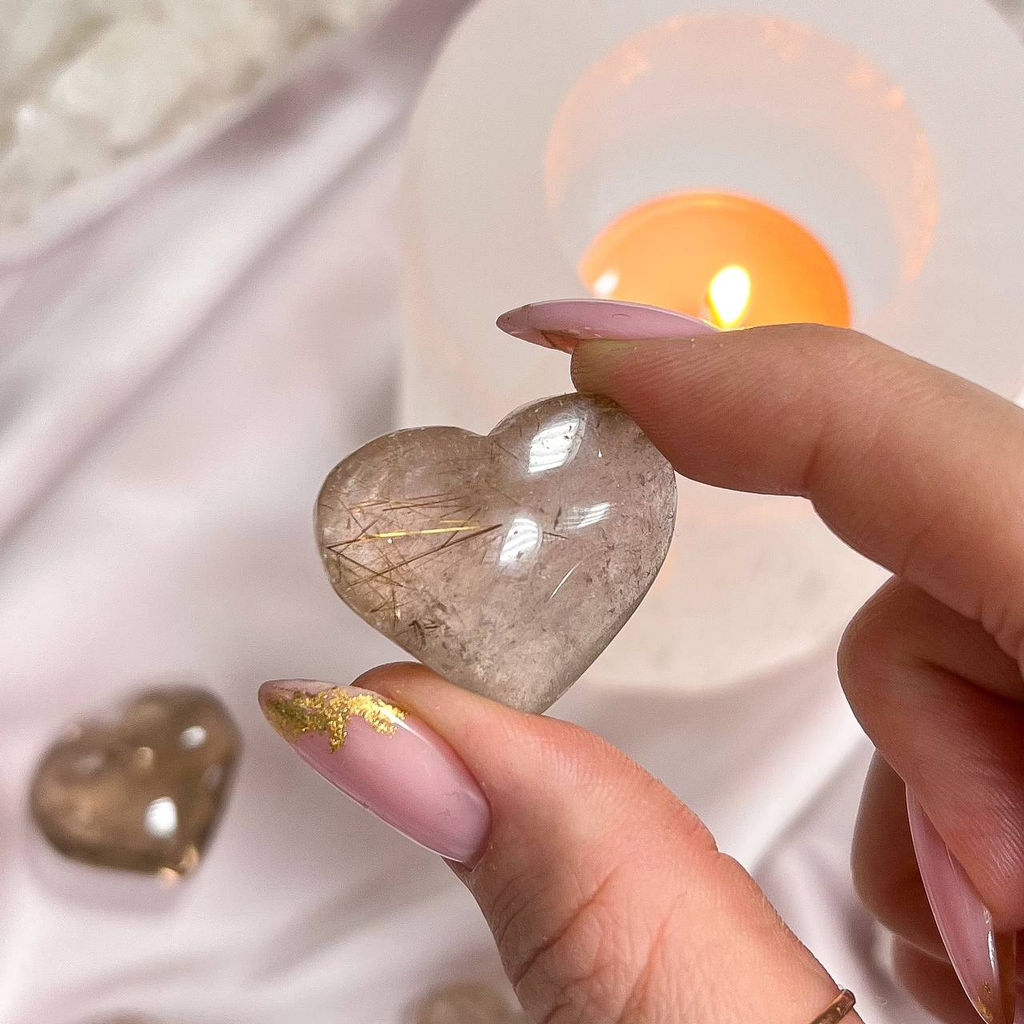 Сердце полированное из Рутилового кварца - Радуга самоцветов фото 2