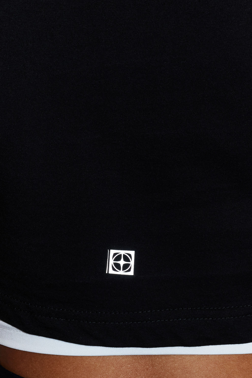 Siyah Beyaz %100 Pamuklu 2 Katmanl? Reflektor Bask?l? Crop Orme Spor T-Shirt THMSS24TS00001