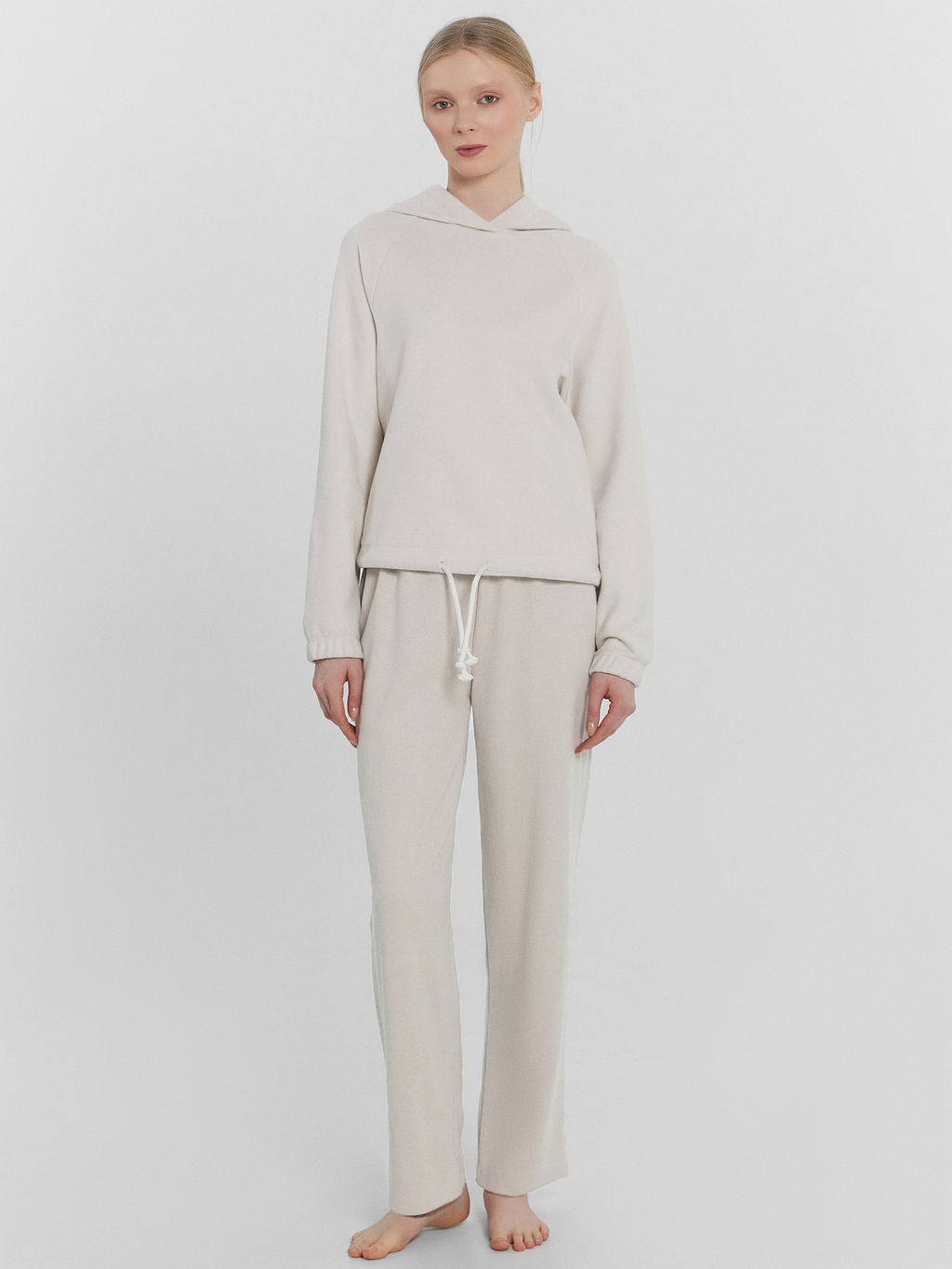 Худи женское кремовое белый песок 502881-1 - Mark formelle фото 2