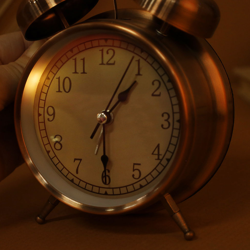 Будильник 12 см / 6040 /уп 50/ подсветка экрана