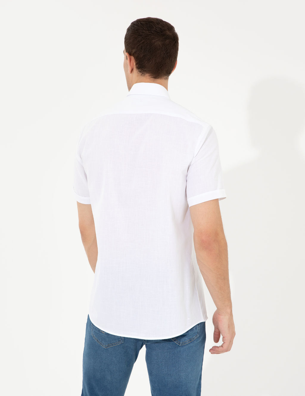 Beyaz Regular Fit K_sa Kollu G_mlek